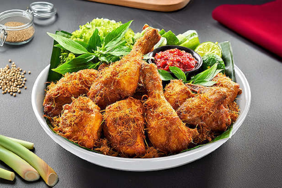 Resep Ayam Goreng Lengkuas ala Rumah Makan Padang