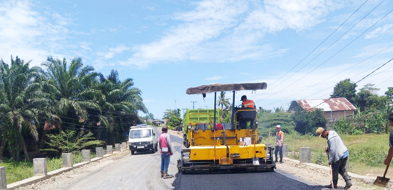 Pemkot Bengkulu Bahagikan Warga Lewat Jalan Mulus 