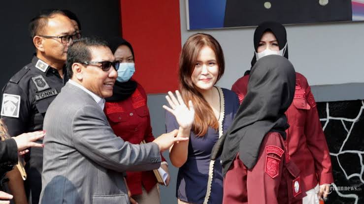 Bukti Baru Kasus Sianida Bakal Dibawa Otto Hasibuan dan Jessica Wongso di Sidang PK