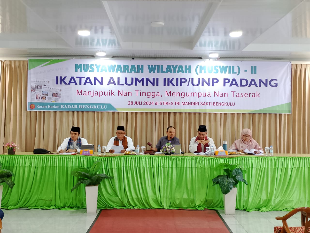 Daftar Nama Pengurus Alumni UNP/IKIP Periode 2024-2025 yang Terpilih dari hasil Muswil