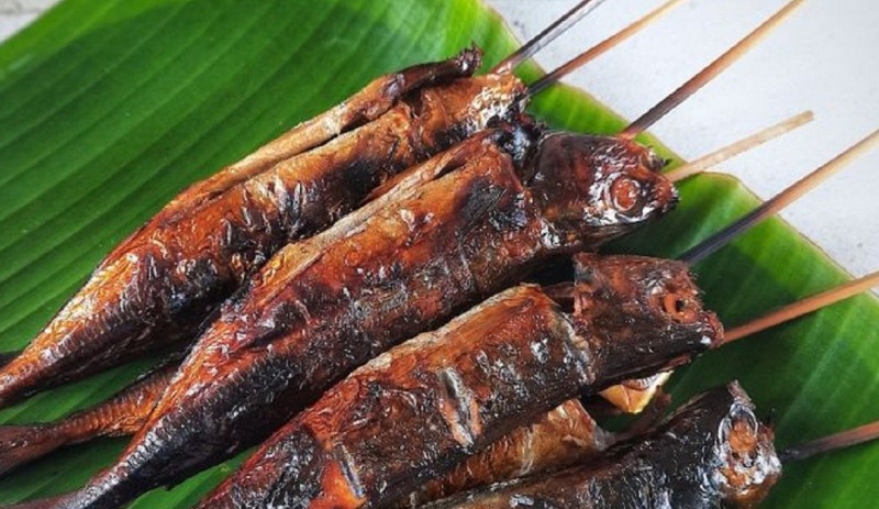Resep Membuat  Ikan Asap Rumahan yang Nikmat
