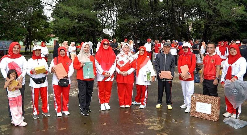 Dian Fitriani Wahyudi,Ketua YJI Cabang Bengkulu Ikut Senam Jantung Sehat