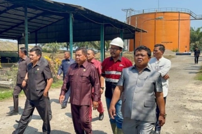 Timbulkan Polusi Udara, Anggota DPRD Benteng Sidak, Perusahaan Sawit Janji Perbaiki Mesin yang Rusak