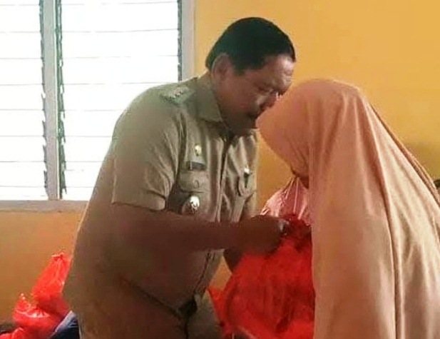 Pemda Bengkulu Utara Salurkan Bantuan Sembako  ATENSI Untuk 494 Keluarga Prasejahtera