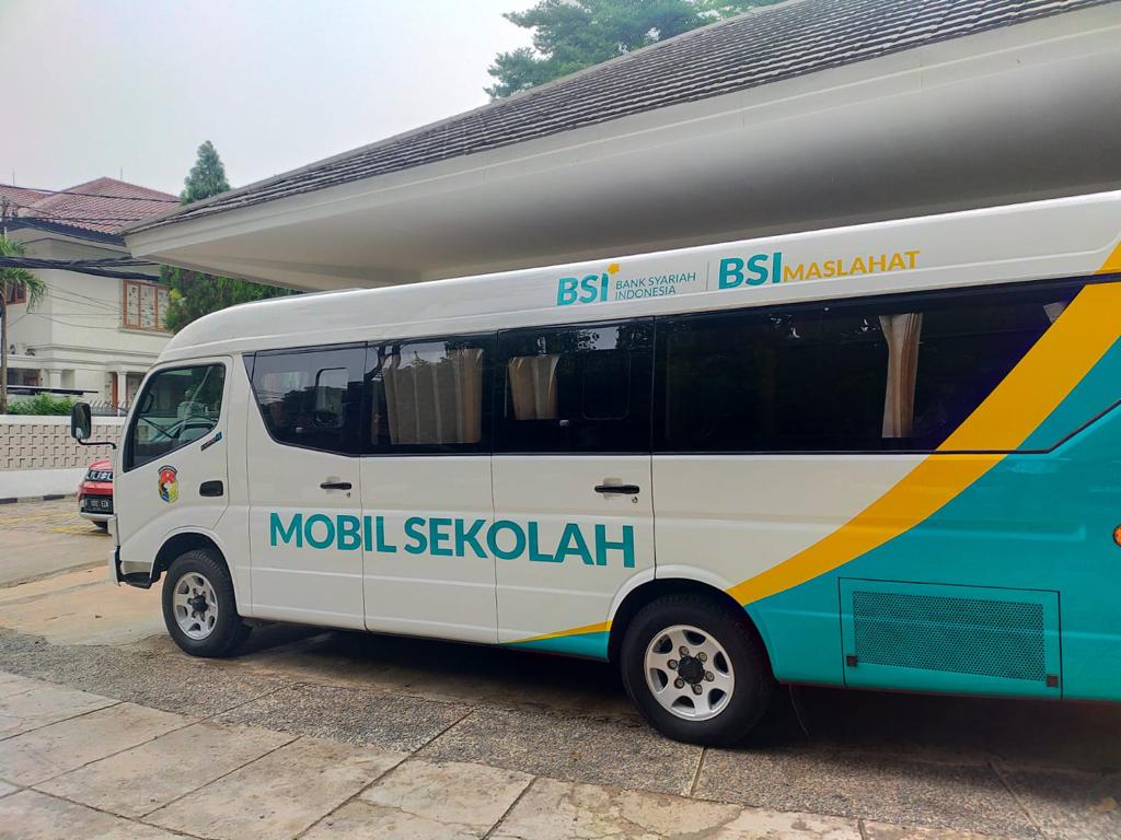 Luar biasa! Mukomuko Dapat Bantuan Bus Sekolah dari Bank Syariah Indonesia      