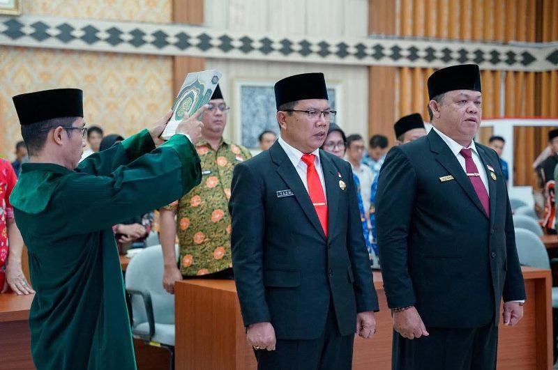  Lantik Kepala Dinas Pendidikan dan Kesehatan,  Pj Sekda Provinsi Bengkulu Minta Segera Tancap Gas