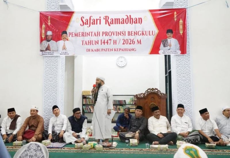 Safari Ramadan, Gubernur Bengkulu  Bawa Kabar Gembira untuk Warga Kepahiang 