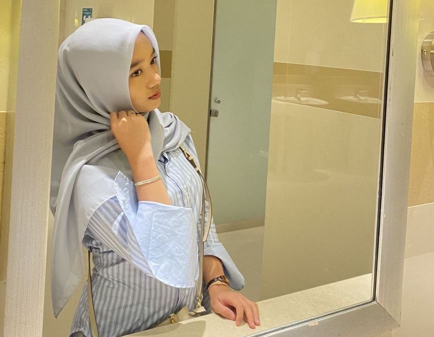 Flexing di Media Sosial dan Luka Sunyi Remaja Kita