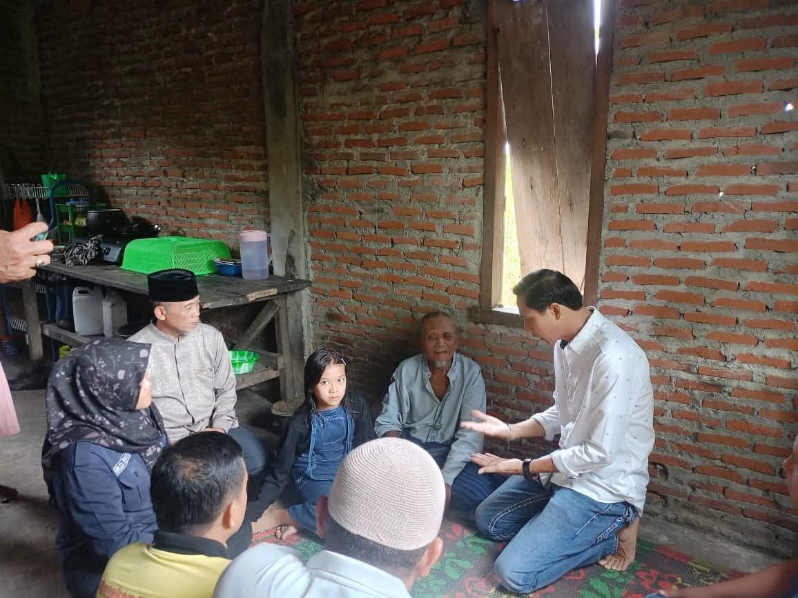 Bupati Kaur Kunjungi Rica Gadis 12 Tahun Belum Sekolah