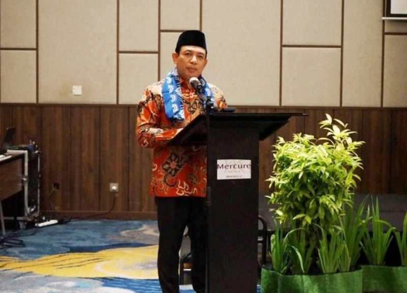 Walikota Bengkulu Ajak Warga Belanja dan Berjualan di Dalam Pasar