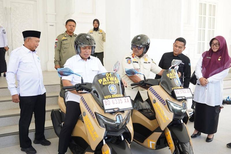 Satpol PP  Kota Bengkulu Dilengkapi Armada Motor dan Hoverboard