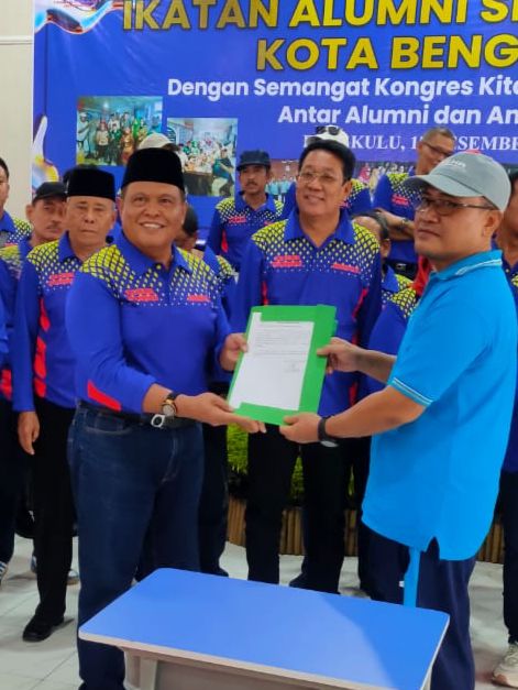 Ahmad Kanedi Terpilih Jadi Ketum Ikal SMAN 2 Kota Bengkulu