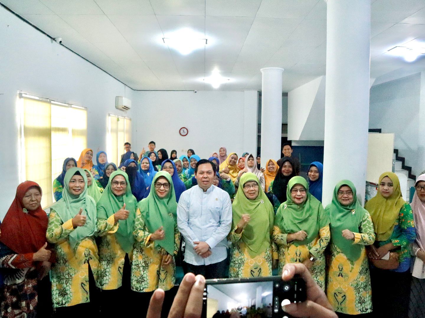 Guru 'Aisyiyah Dapat Kabar Gembira, Sultan Bachtiar Najamuddin Langsung Telpon Menteri 