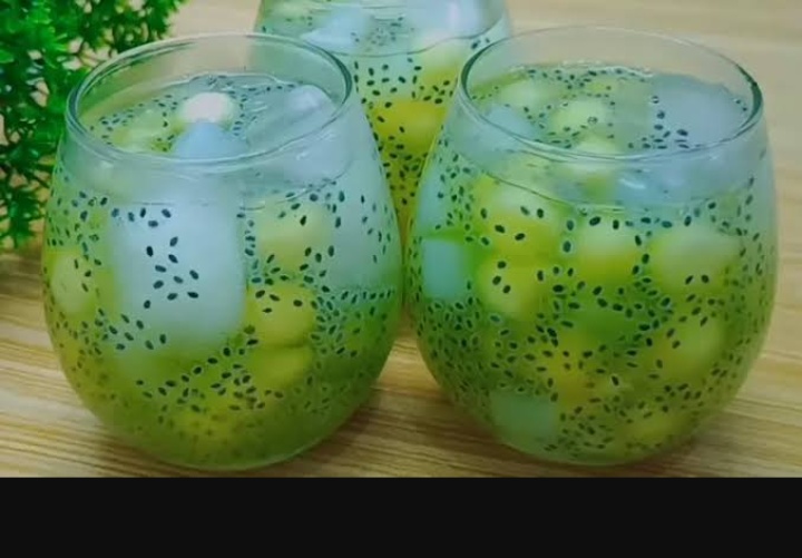 Aneka Resep Minuman Biji Selasih