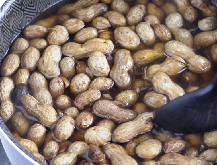 Konsumsi Kacang Tanah Bermanfaat untuk Ibu Hamil