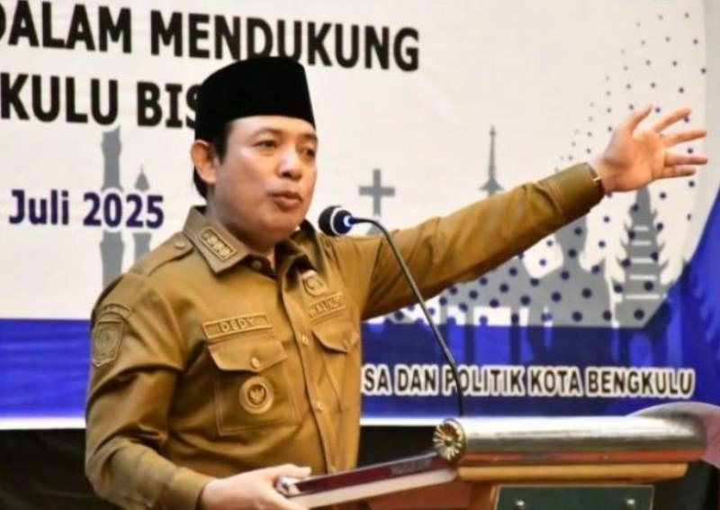 Dedy Wahyudi: Camat dan Lurah Harus Lebih Aktif Lagi di Masyarakat