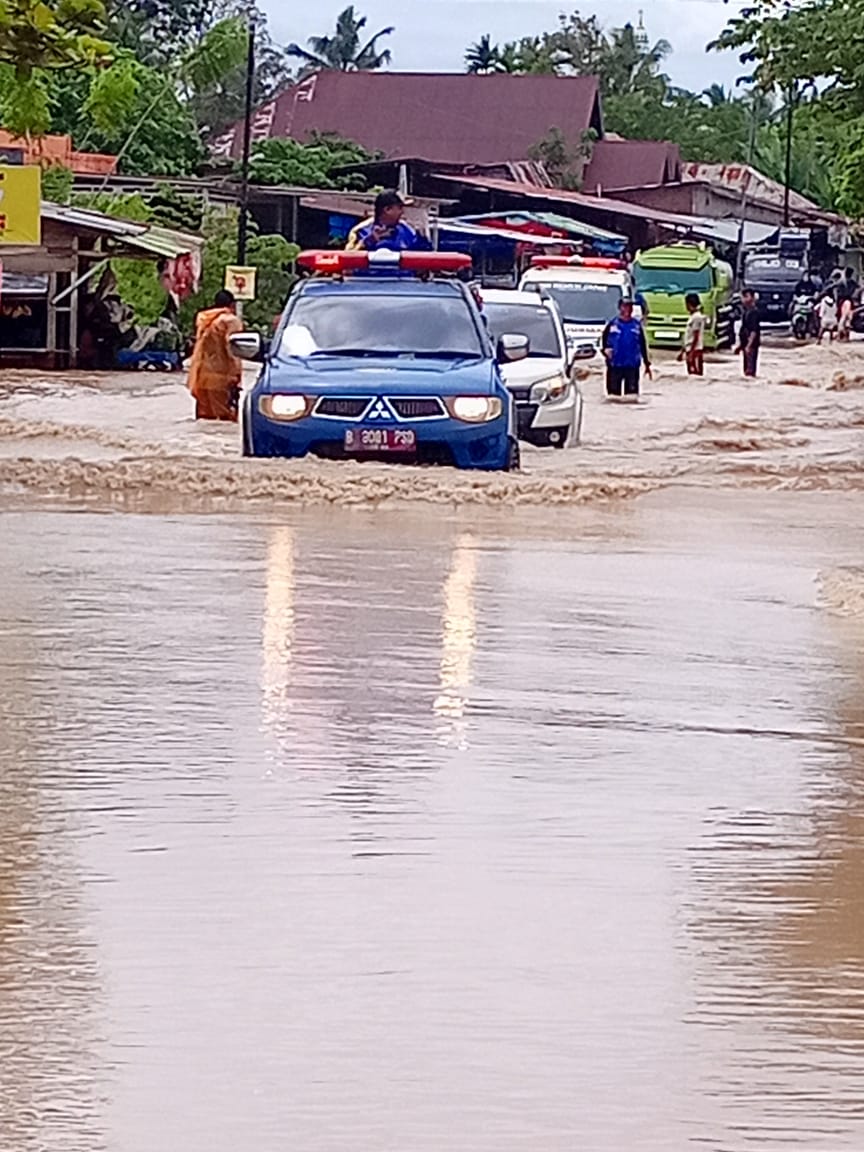 Banjir Langganan, Warga Minta Pemerintah Bahu Membahu Mengatasinya