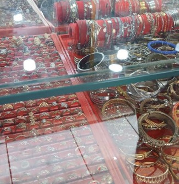  Penjualan Emas di Indonesia  Masih Lesu