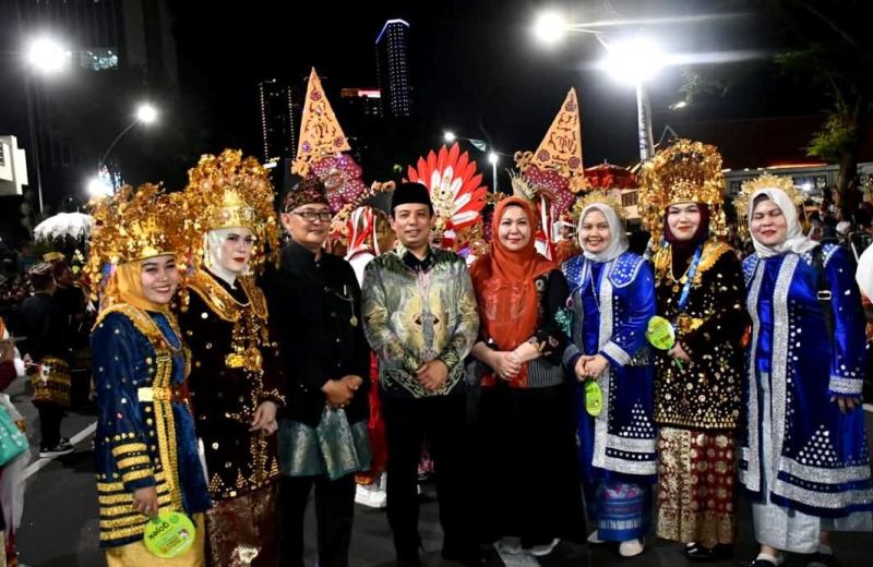 Budaya Daerah Kota Bengkulu Ditampilkan  Dalam Karnaval APEKSI