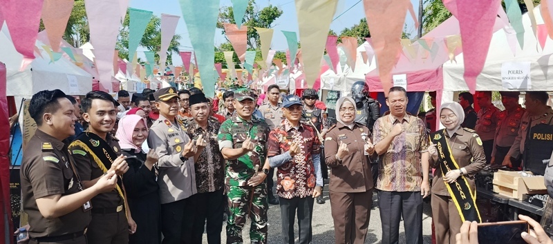 Bupati  Gusnan Mulyadi Hadiri Peringatan Hari Bakti Adhyaksa di Kejaksaan Negeri Bengkulu Selatan