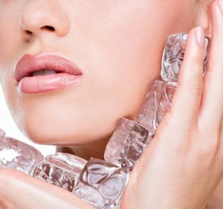 Cari Tahu 5 Manfaat Es Batu Untuk Kecantikan Dan Berikut Ini Cara Menggunakannya