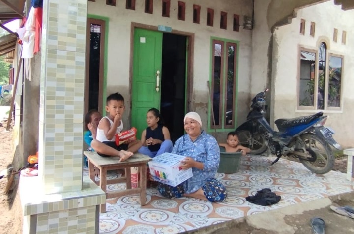 Selain Cinta Vespa, Tim Ayok Bengkulu Juga Peduli Korban Banjir di Kabupaten Lebong