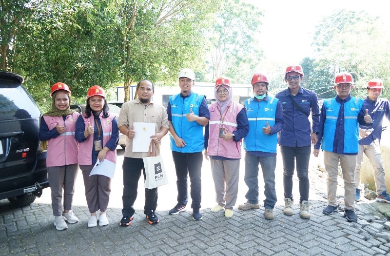 PLN Lakukan Penyalaan Listrik Pelanggan Daya 345 KVA di Universitas Bengkulu