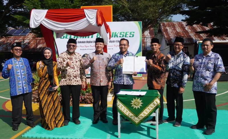 Kemajuan Luar Biasa, Gubernur  Rohidin  Launching Sekolah Digital SMA Muhammadiyah 4 Kota Bengkulu