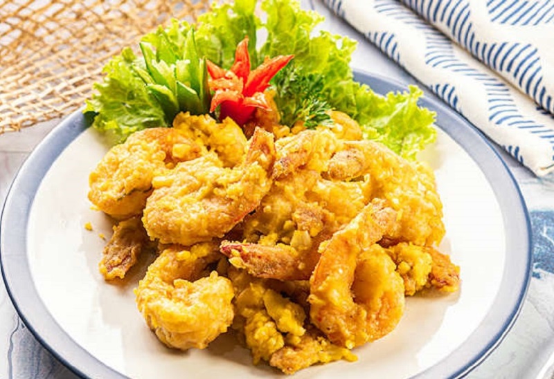Cara Membuat  Udang Goreng Telur Asin