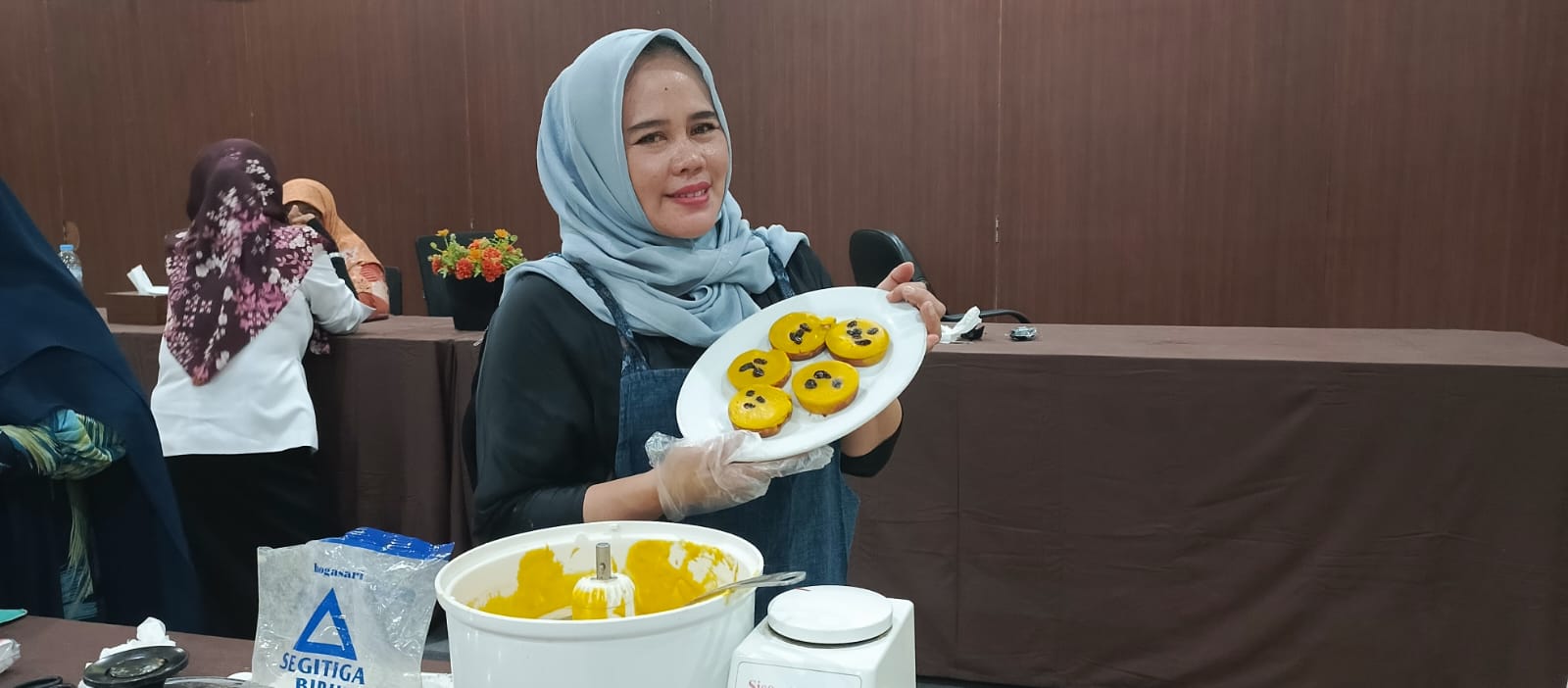 Yuk Cobain Masak Kue Lumpur Labu Kuning by Dewi Marlina BUNDA KUE, Ini Resep dan Bahannya