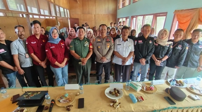 PPK Gelar Rapat Pleno Terbuka DPSHP Kecamatan Maje Untuk Pilkada dengan Pemilih 10.925