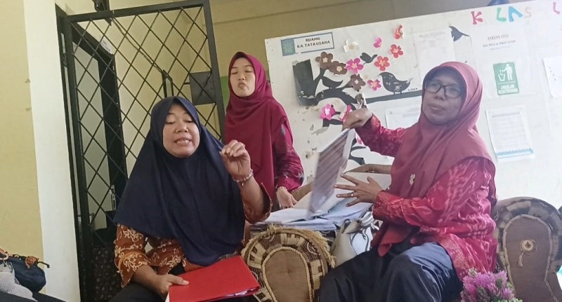   Tertulis Dalam Rapor Naik Kelas,  Saat Daftar Ulang Ternyata Dinyatakan Tidak Naik