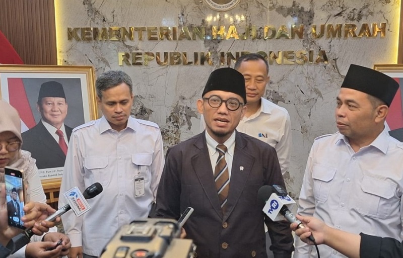  Jamaah Umrah Diimbau Tak Gunakan Maskapai Transit Singapura dan Malaysia