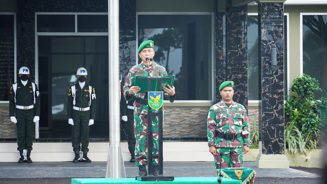 TNI Menjadi Garda Terdepan  Membantu  Rakyat