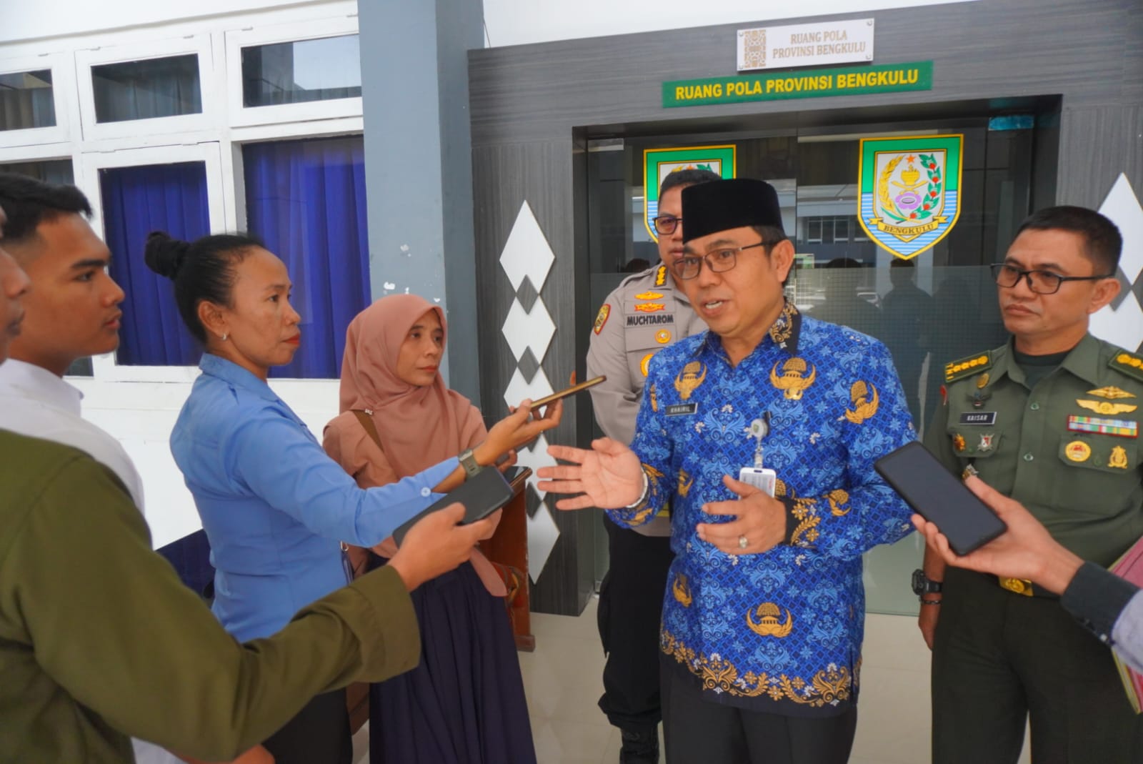 Peringatan HUT ke-79 RI di Bengkulu: Kirab Bendera Merah Putih dan Lomba Daerah Antar OPD