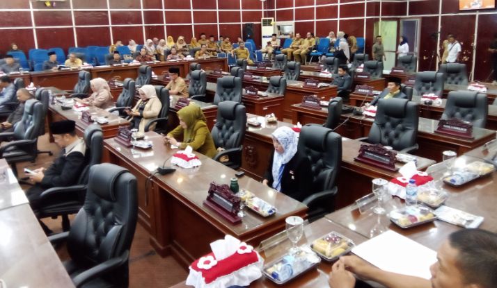 Minim Kehadiran Dewan, Raperda Penyertaan Modal ke Bank Bengkulu dan Fadhila Tertunda