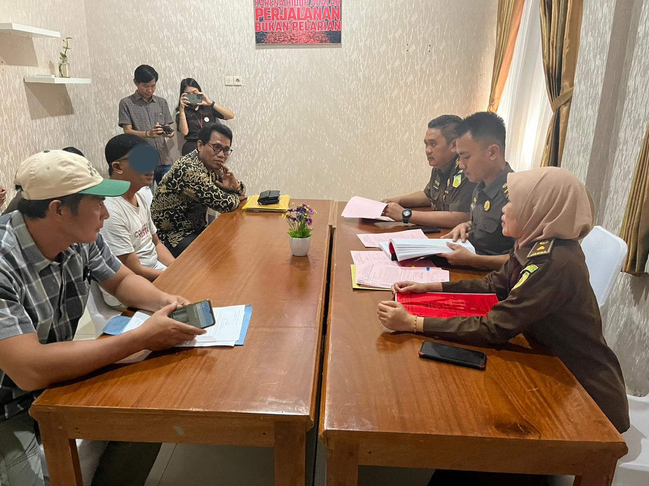 Sudah Diserahkan, Oknum Guru Bengkulu Selatan Diduga Berbuat Cabul  Resmi Menjadi Tahanan Jaksa