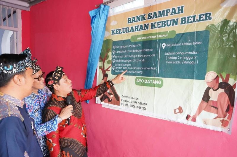 Diresmikan Walikota Bengkulu, Warga Kebun Beler Ubah Sampah Jadi Cuan