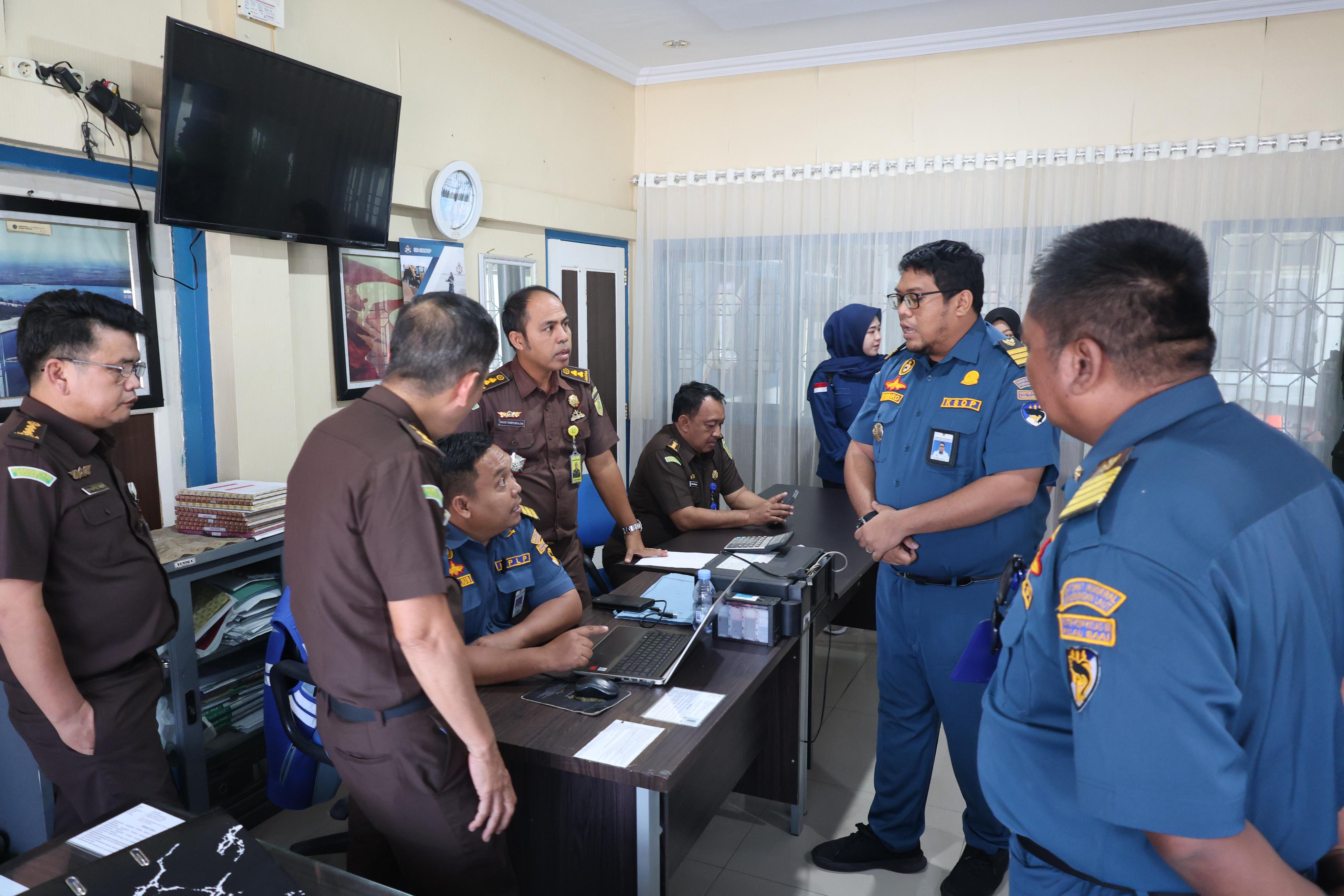 Rawan Jadi Tsk, Kejati Bengkulu Geledah Rumah Bebby Hussy, KSOP Hingga Kantor PT TBJ