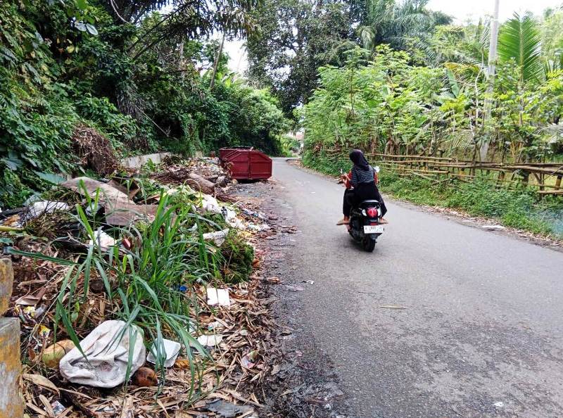 Akibat Pekerja Harian Lepas Belum Dipanggil, Sampah   Menjadi  Persoalan di Kota Manna