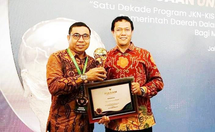 Pemerintah Bengkulu Raih Penghargaan UHC Award 2024, Bukti Komitmen untuk Jaminan Kesehatan Masyarakat 