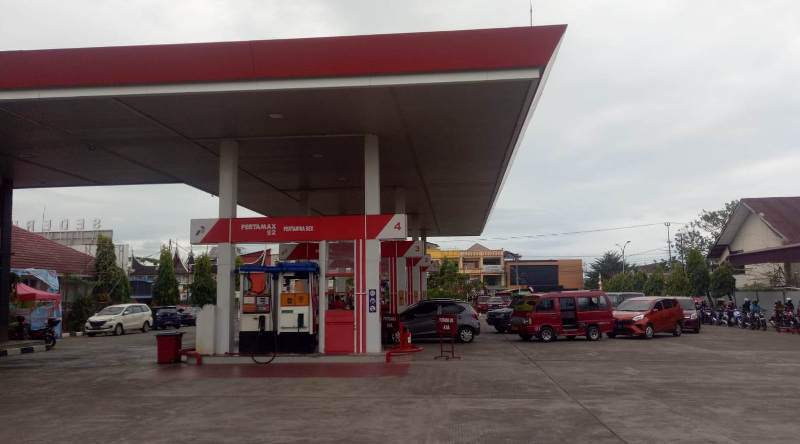 Antrean Mengular, Pertamina Pastikan Distribusi  BBM Tetap Lancar di Tengah Lonjakan Kebutuhan Masyarakat