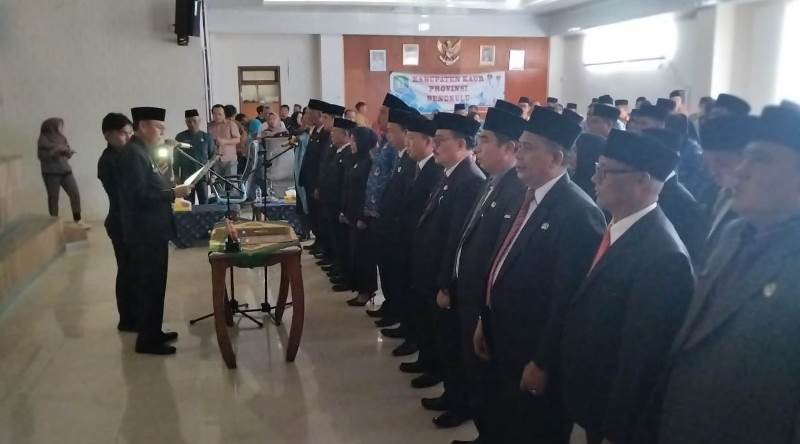 Penyegaran, Pemkab Kaur Mutasi Pejabat Eselon II, III dan Eselon IV