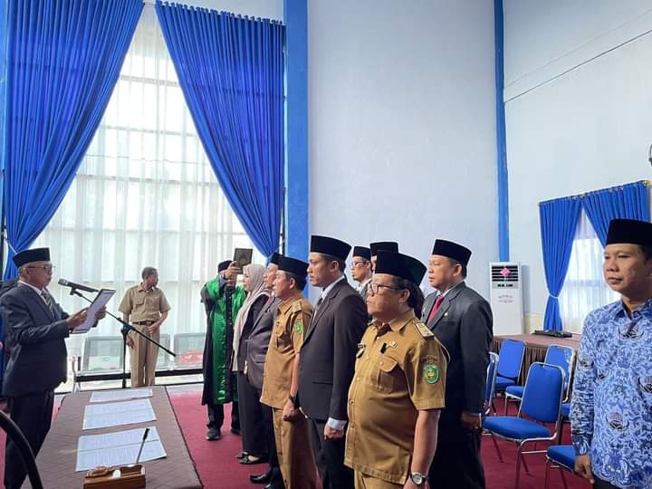 10 Pejabat Eselon III dan 1 Pejabat Esselon IV Kota Bengkulu Dirotasi