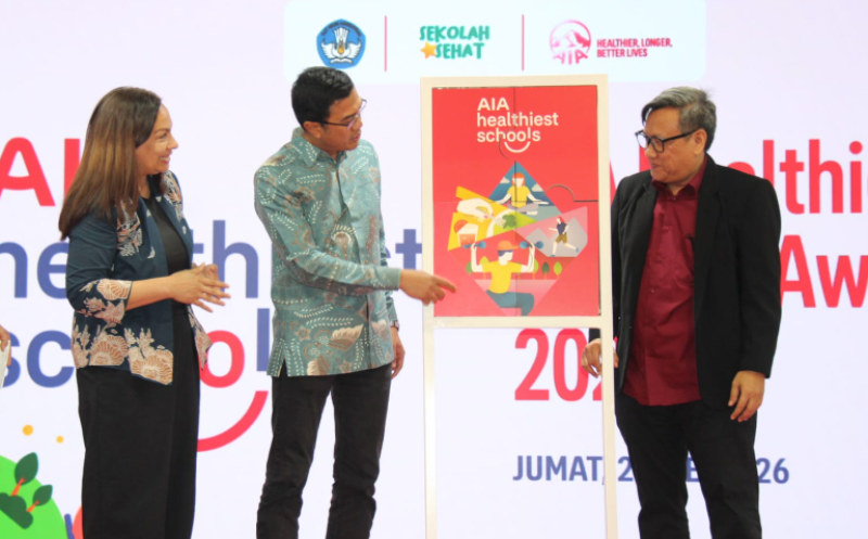 Turunkan Risiko Dehidrasi,  Pelajar Ingatkan Masyarakat agar Cukup Minum Air Putih