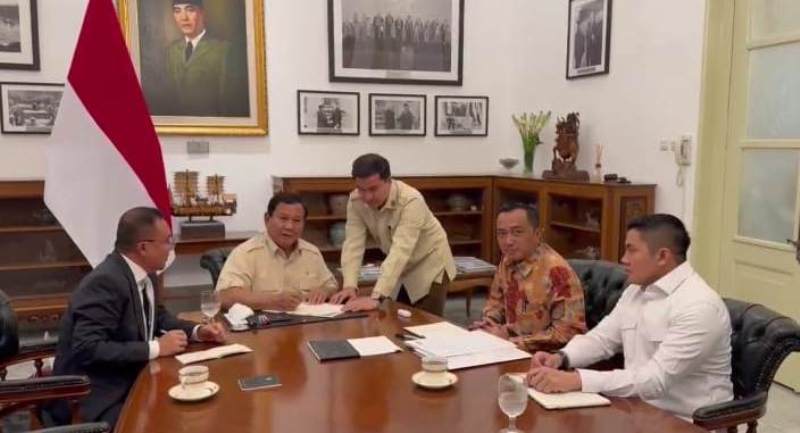 Dapat Titik Terang, Presiden Prabowo Teken Inpres Percepatan Pembangunan Enggano  dan Pulau Baai