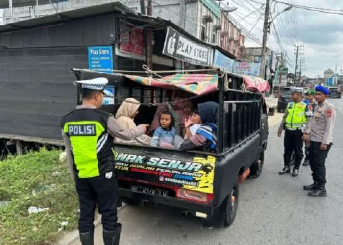 Wisata Nataru, Masyarakat Dilarang Gunakan Mobil Bak Terbuka