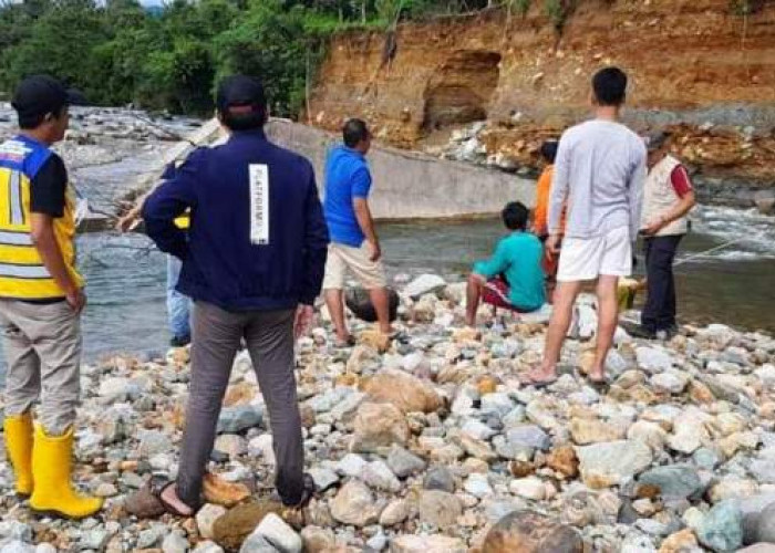  Balai Wilayah  Sungai Sumatera 7 Survei Lokasi Banjir di Kecamatan Seginim dan Air Nipis