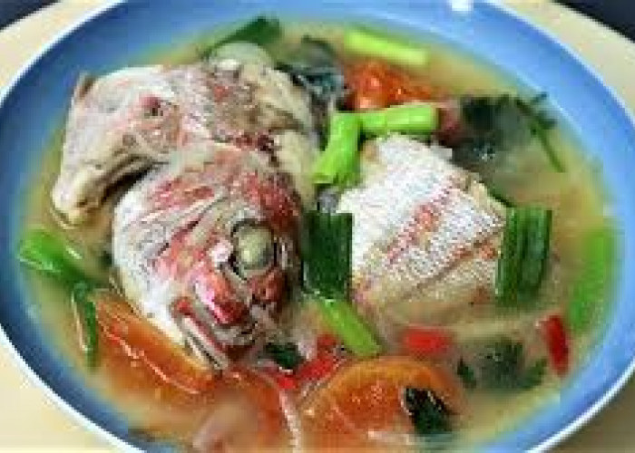 Nikmatnya Sop Kepala Ikan Kakap, Kuliner Khas Kayutangan Kota Malang