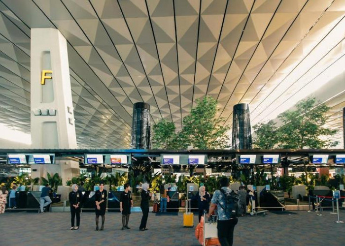  Usai Erupsi Gunung Anak Krakatau, Bandara Soekarno-Hatta Ditutup Sementara